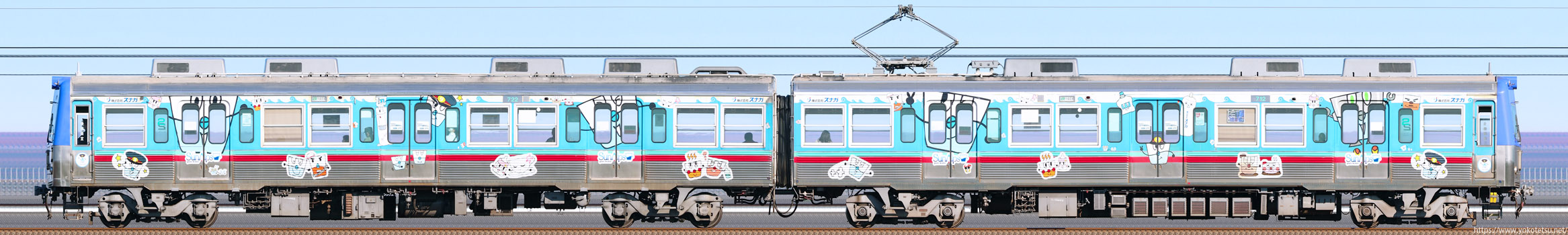 上毛電気鉄道700型第2編成（712F）海側