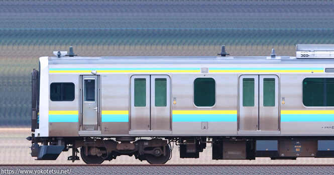 幕張車両センターE131系R7編成山側